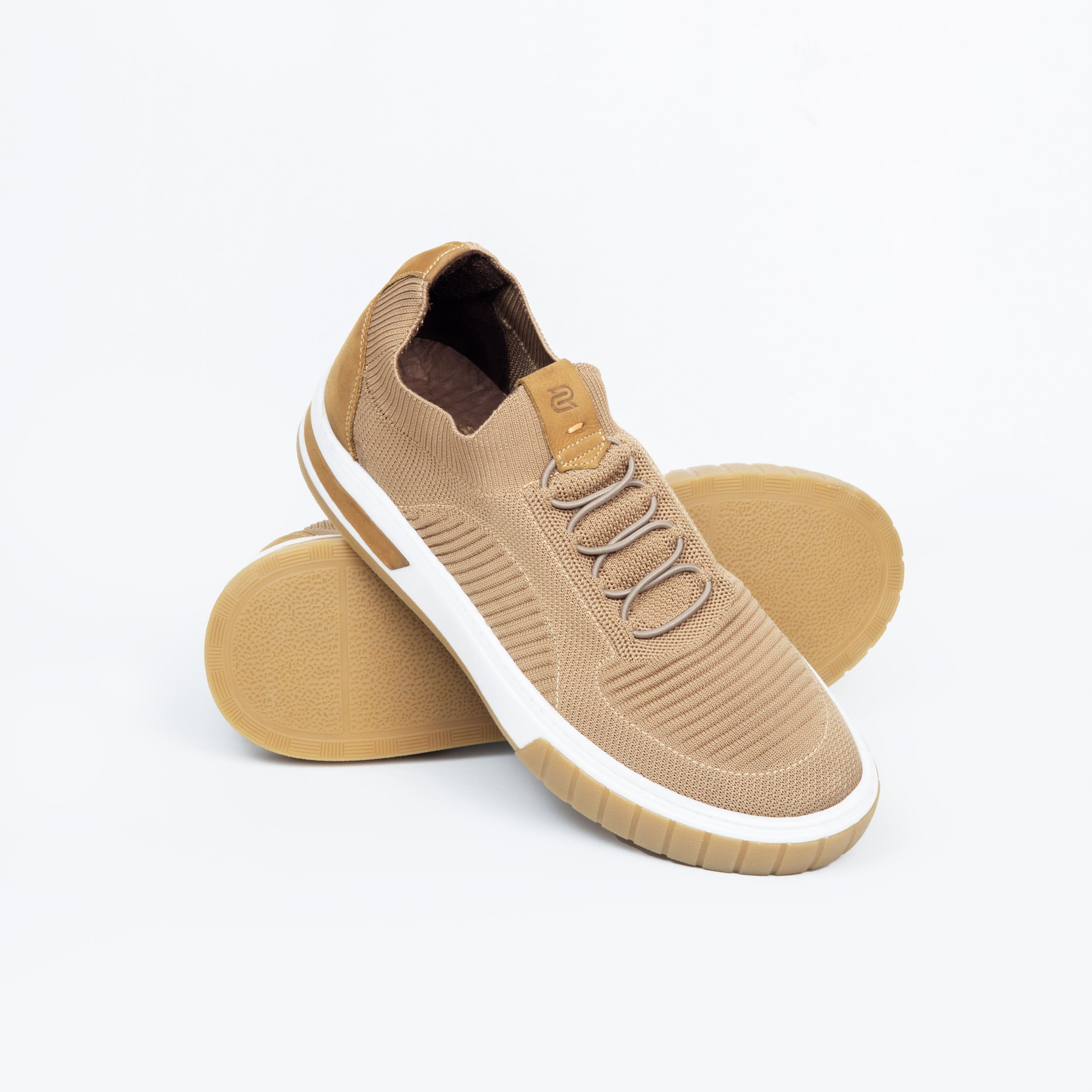 tenis-casual-bege